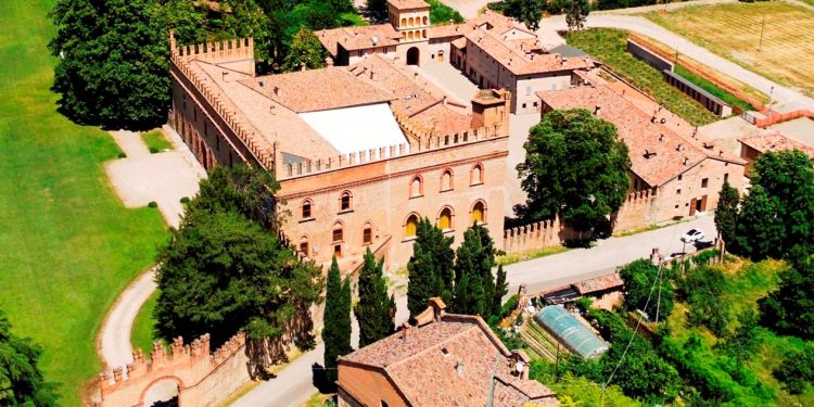 La silente rivoluzione di Palazzo de’ Rossi in cerca di partner d’eccellenza
