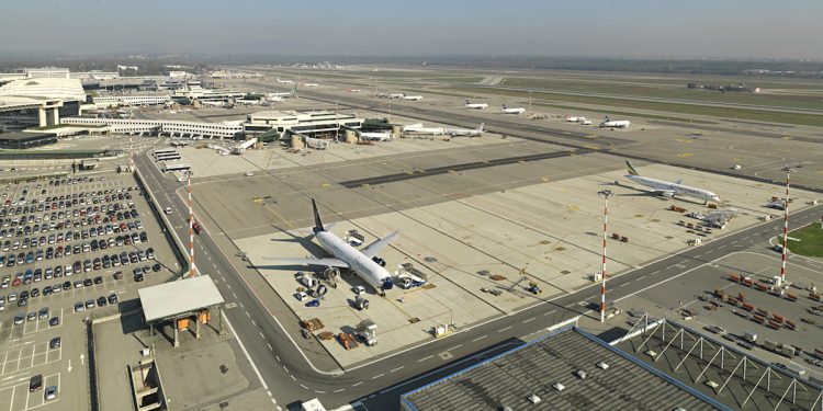 Estate 2025, in arrivo 19 mln di stranieri negli aeroporti italiani. Uk in pole position