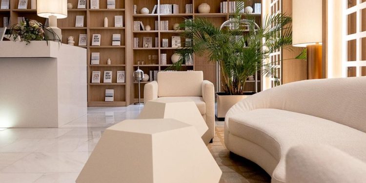 Omega rileva il 100% di Hospes Hotels. Previsti 16 mln € per restauro alberghi