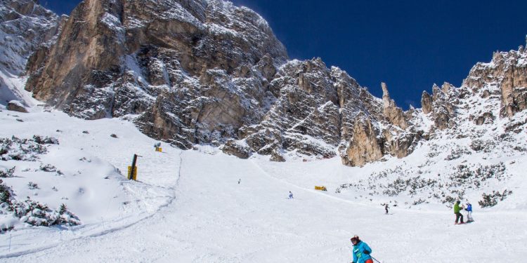 Cortina, ancora il 40% di camere disponibili per le Olimpiadi 2026