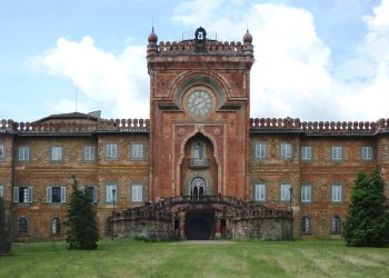 Il Castello di Sammezzano in Toscana diventerà un luxury hotel
