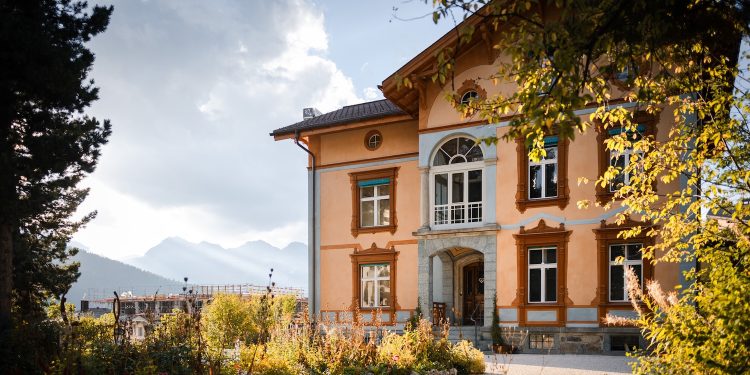 Cresta Palace riapre con due novità: il ristorante Ya Mama e la Villa Klainguti
