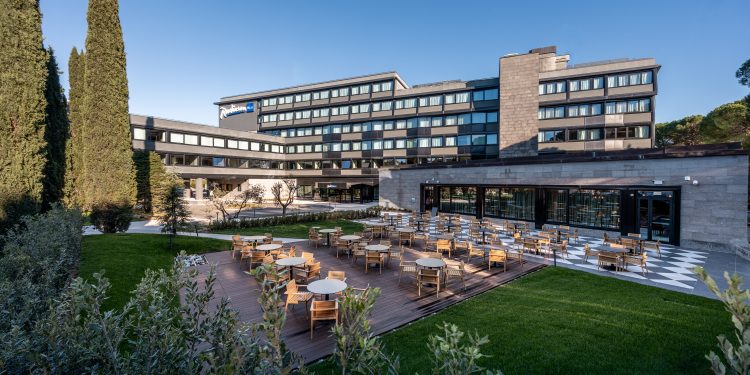 Nasce Radisson Blu a Firenze. Proprietà Omnam e Bain Capital