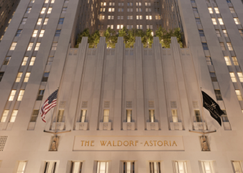 Riapre l’iconico Waldorf Astoria di New York. Revamping da due mld di dollari