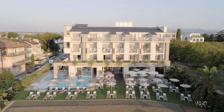 Blu Hotels consolida la presenza sul Lago di Garda. In gestione l’Hotel Ocelle di Sirmione