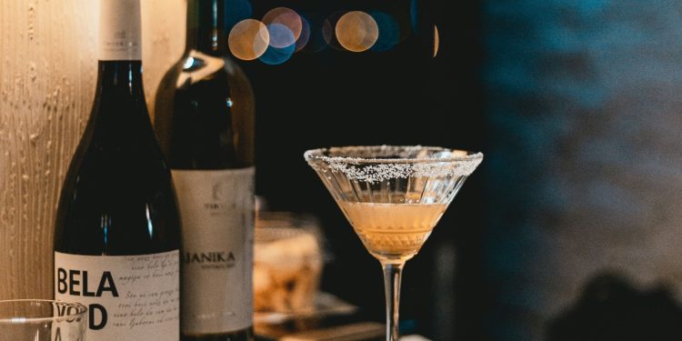 Effetto-rincari, gli italiani fanno viaggi più brevi e riducono la spesa f&b