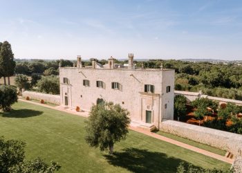 Nuovo progetto per Masseria Lamacoppa in Puglia. Alla guida i fratelli Mondadori