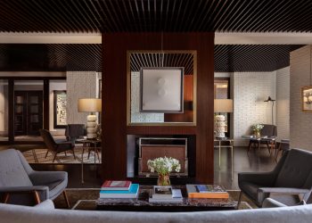 Lungarno, il Portrait Firenze ‘ingloba’ l’Hotel Continentale. Possibile apertura del capitale
