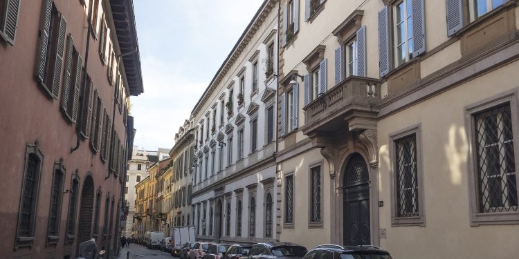 Jhsf Capital acquisisce Palazzo Taverna a Milano. In arrivo un hotel a brand Fasano