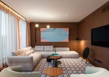 Tecnologia e design d’autore: rivoluzione di dormakaba per Casa Brera a Milano