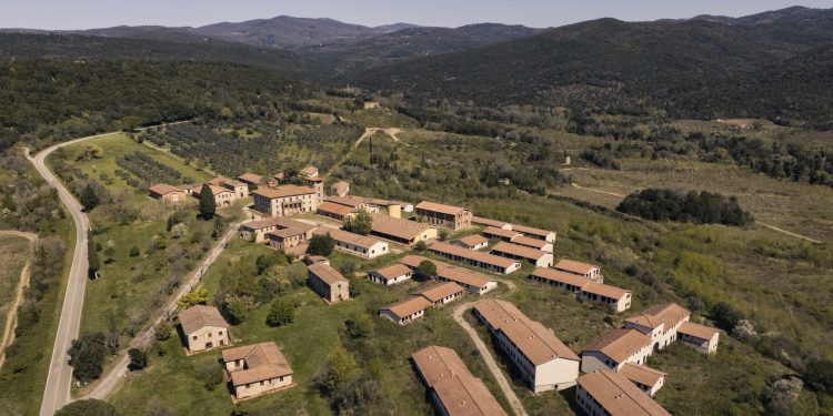 Corinthia firma il terzo opening in Italia: Borgo di Perolla in Toscana