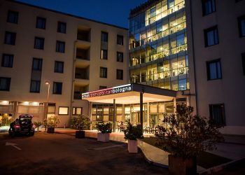 Cosmopolitan Bologna diventa ‘net zero emission room’: investiti 3 mln €