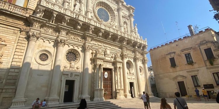 Trustpilot: “Il 23% dei viaggiatori italiani quest’anno non partirà”