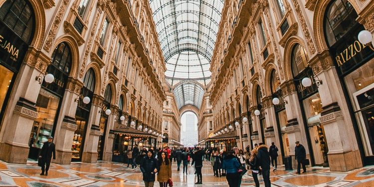 Tariffe hotel, nel Q1 2026 l’Adr di Milano decolla del 30% e supera Venezia