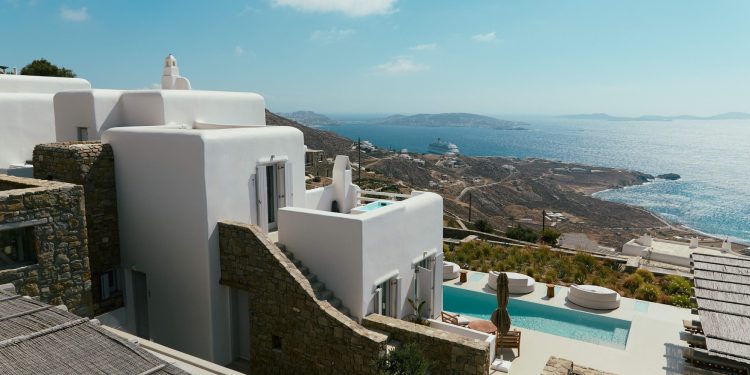 Collini accelera: in pipeline Marrakech, Montecatini e seconda tappa a Mykonos